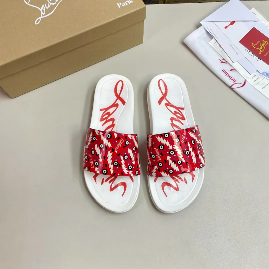 [CL red sole shoes] P: 300💰 size 38-45 Men's classic slippers, made on the official website 1:1, the original factory specializes in original materials ➖ OEM 3D printing pattern production ➖ Ultra-light non-slip outsole. Super fashionable and super comfortable, handsome on the feet, a must-have for men in summer! !